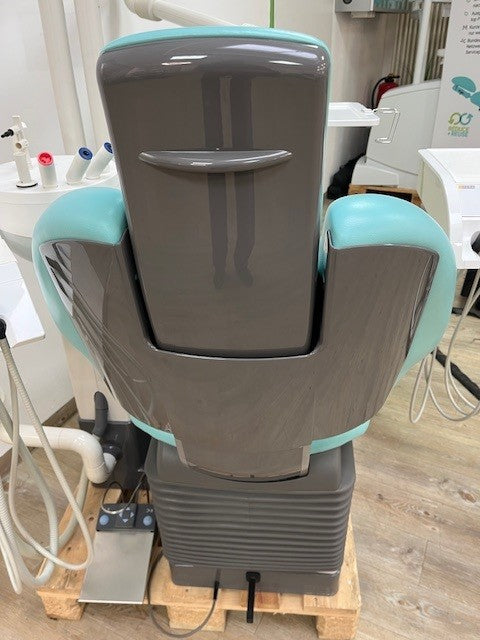 Sirona C4+ (2012)